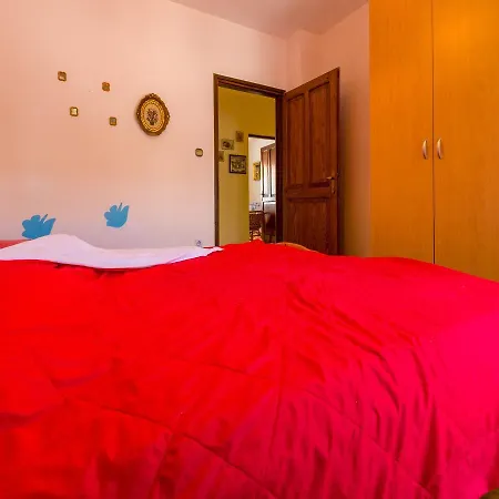 Lumar Apartment