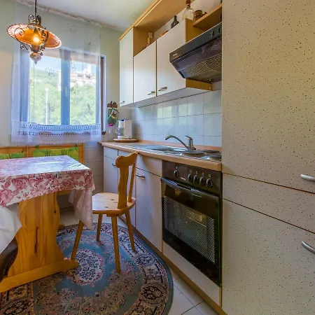 Apartment Lumar Dramalj
