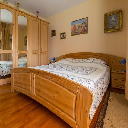 Apartment Lumar *
