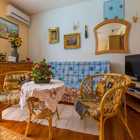 Apartment Lumar Dramalj