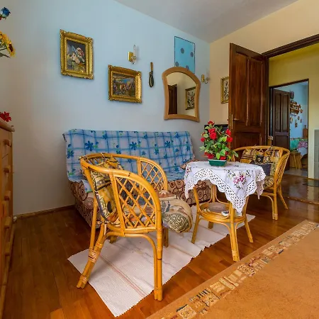 Apartment Lumar *