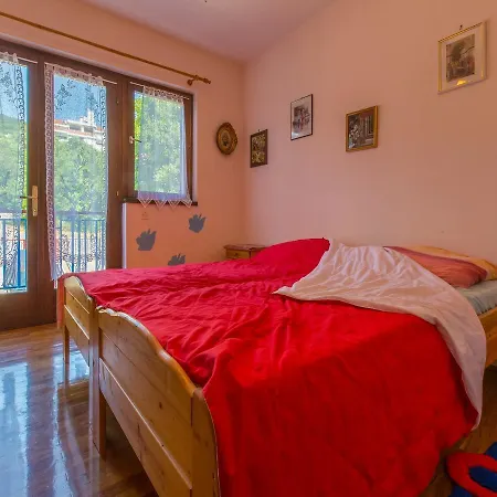 Apartment Lumar