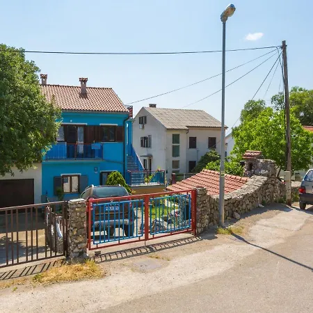 Lumar Apartment